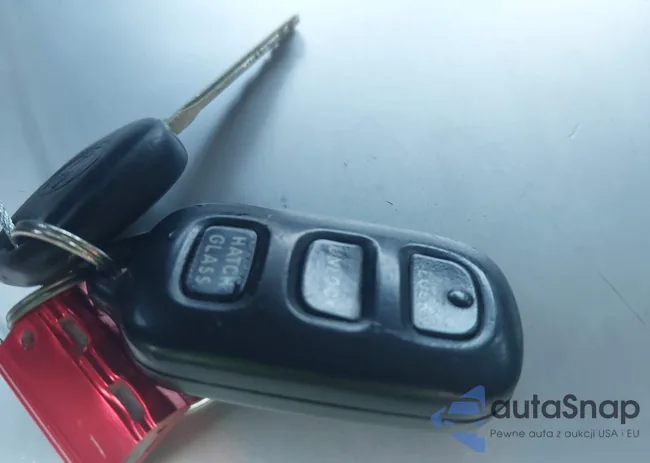 2T1KR32EX6C567050: 43149145