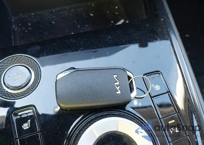 KNDCS3LF6P5100464: 43149194