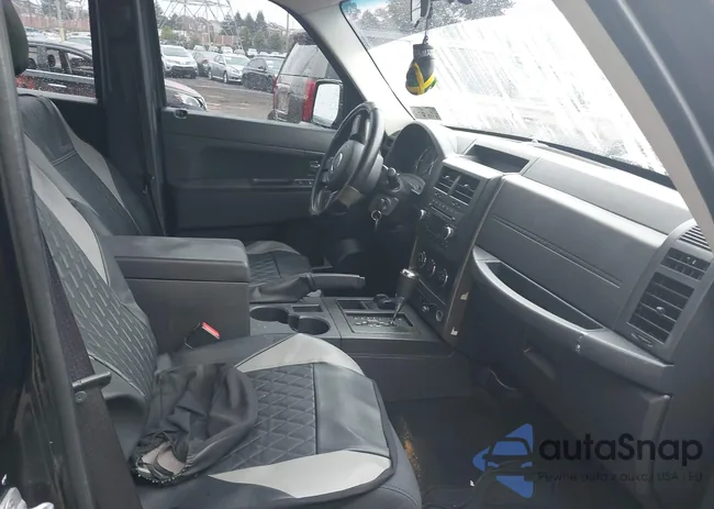 1C4PJMAK6CW173462: 43149211