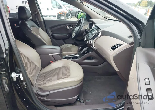 KM8JU3AC8DU755958: 43149361