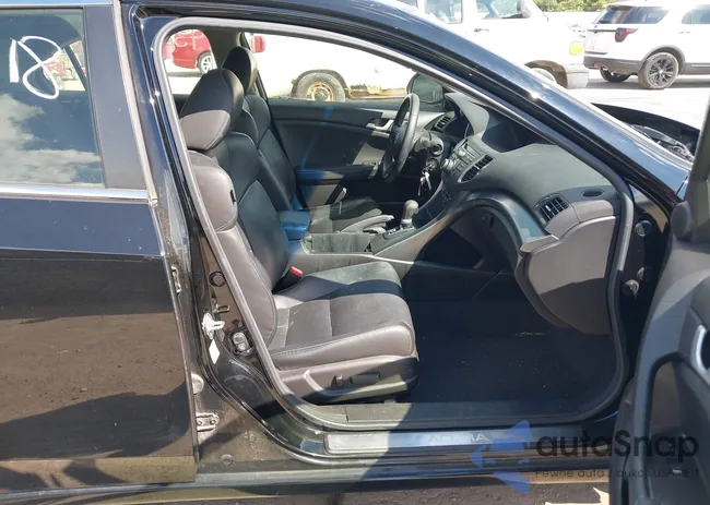 JH4CU2F69DC004401: 43149418