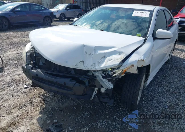 4T1BF1FK4EU823564: 43149552