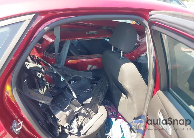 1FADP3F25FL373913: 43149571