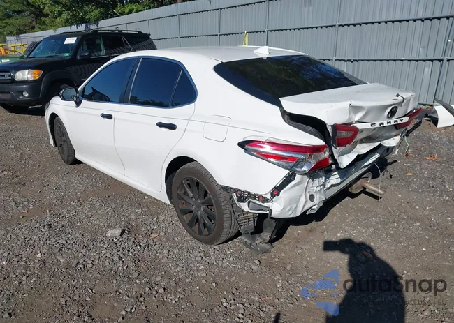 4T1B11HK3KU261244: 43148721