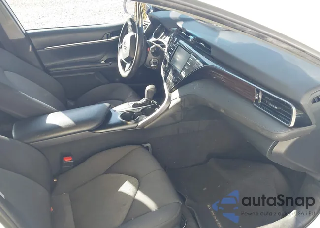 4T1B11HK3KU261244: 43148721