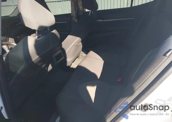 4T1B11HK3KU261244: 43148721