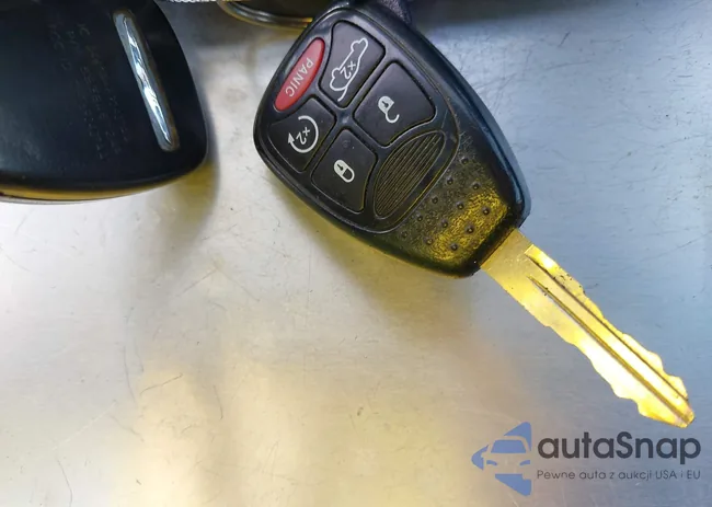 1C3CCBCB2CN305587: 43148765