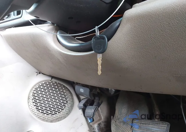 1GCEK14V33E206044: 43148828