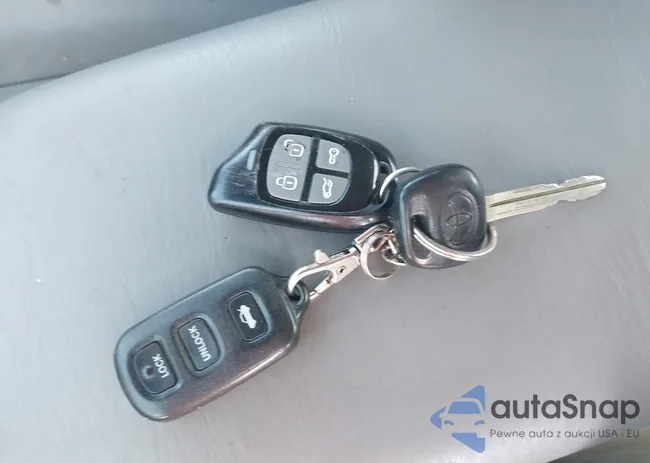 4T1BF28B21U156703: 43148838