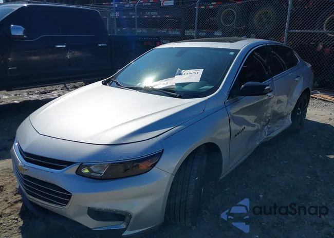 1G1ZD5ST9JF164404: 43149001