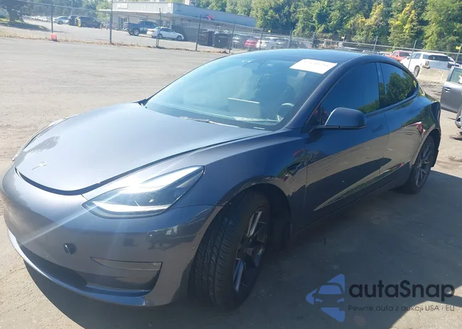 5YJ3E1EB7NF323825: 43150254