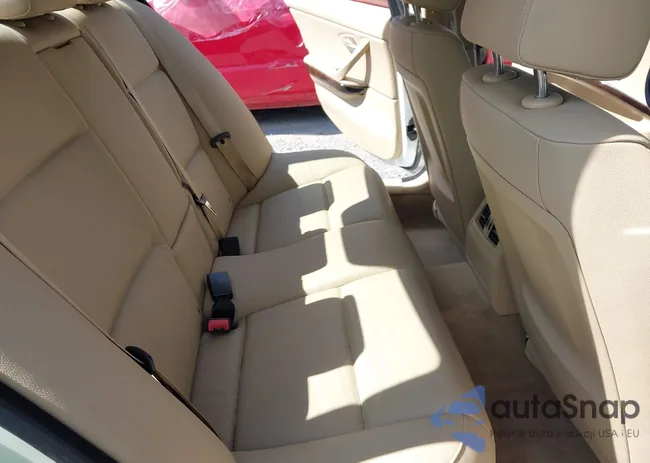 WBAPH7G53ANM53631: 43150401