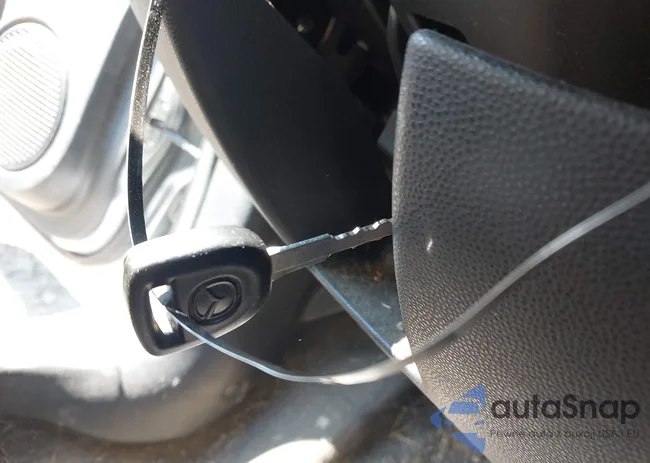 JM1DE1KY8C0135713: 43150581