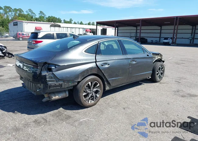 KMHL64JA3RA352955: 43150616