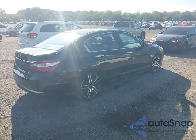 1HGCR2F15HA184230: 43150636