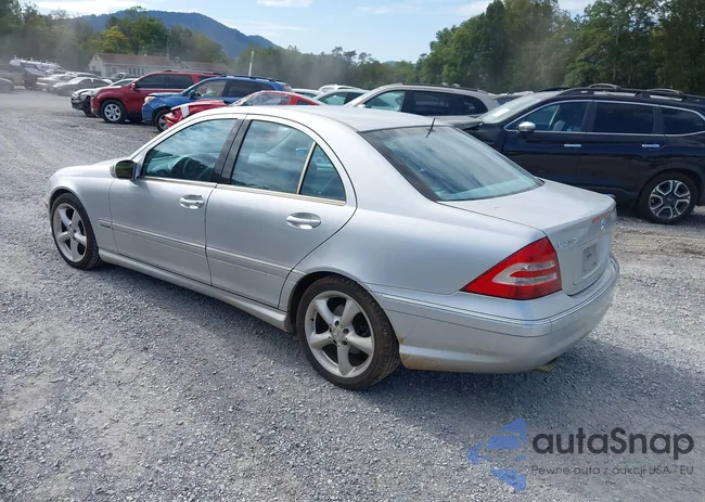 WDBRF52H26F751918: 43149750