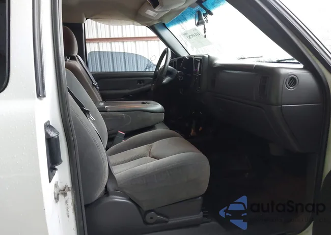 1GCHK29UX6E188438: 43149782