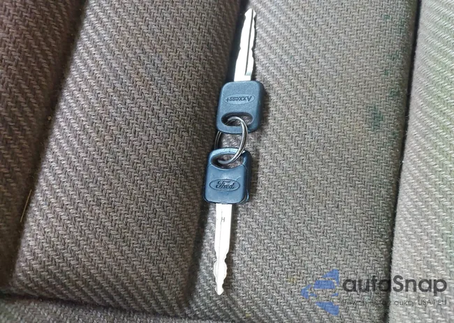 1FALP45T0RF212657: 43149916