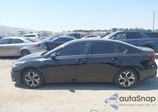 3KPF24AD8ME278302: 43149939