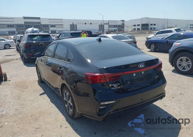 3KPF24AD8ME278302: 43149939