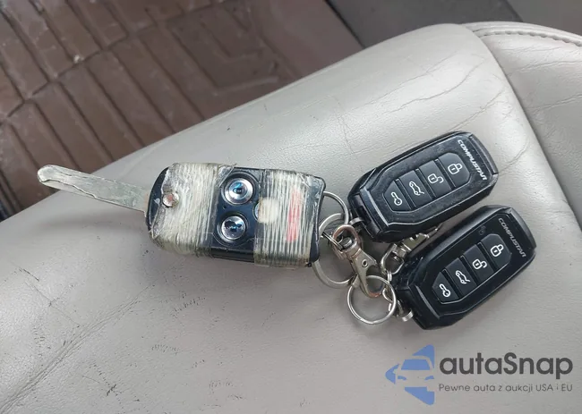 2HNYD2H39DH506844: 43149978