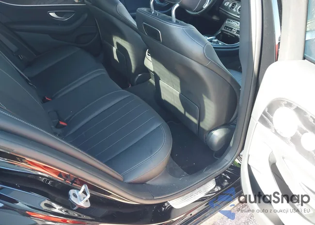 WDDZF4KB7KA627373: 43150039