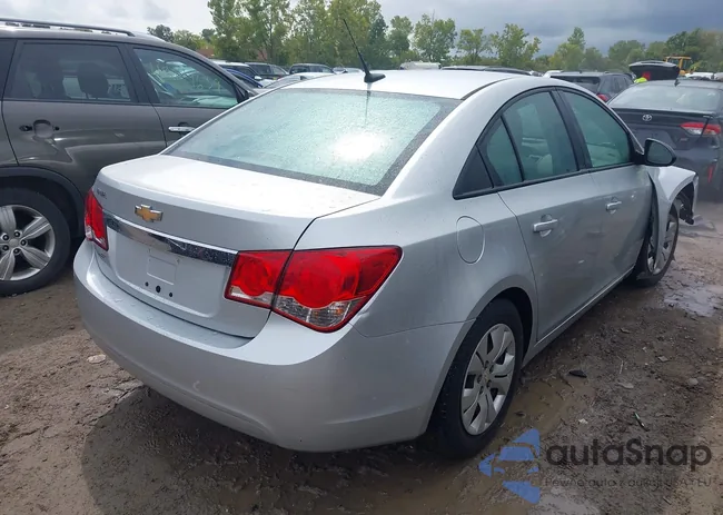 1G1PA5SH6E7158409: 43151237