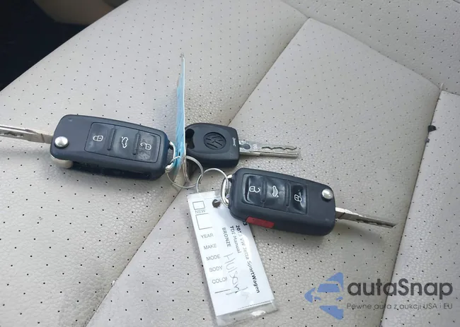 3VWML7AJ1DM688289: 43151309