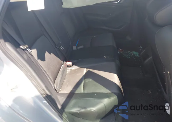 1HGCV1F38JA049627: 43151402