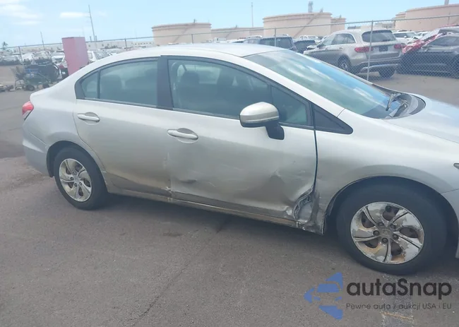 19XFB2F5XFE000526: 43151477