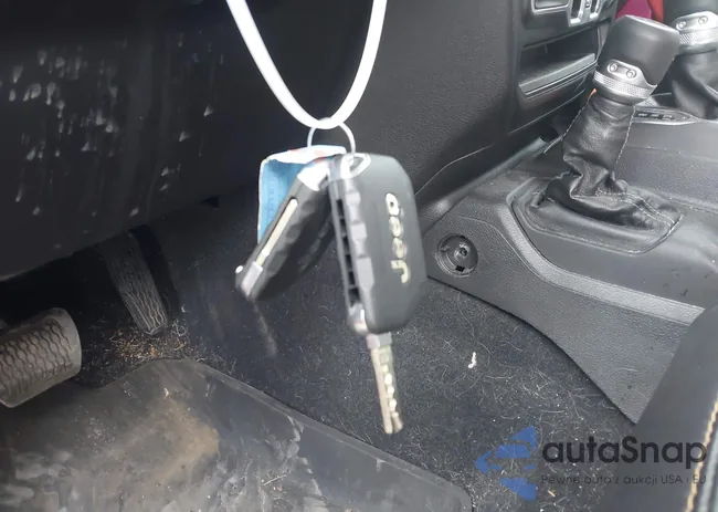 1C4PJXEG4RW330356: 43151496