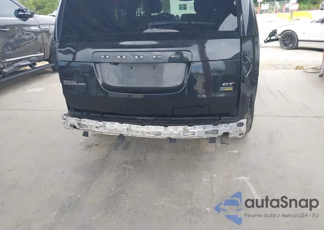 2C4RDGEG9JR331760: 43151565