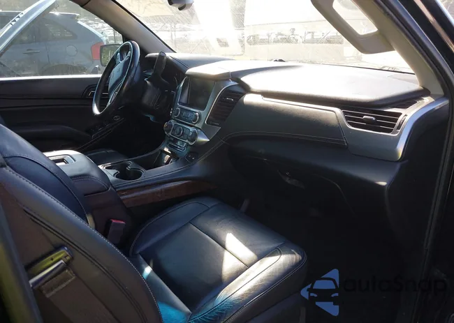 1GNSKBKC8JR128657: 43151589