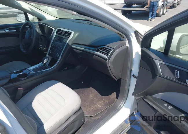 3FA6P0G74DR114006: 43150648