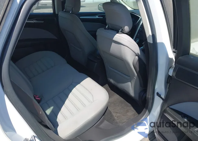 3FA6P0G74DR114006: 43150648