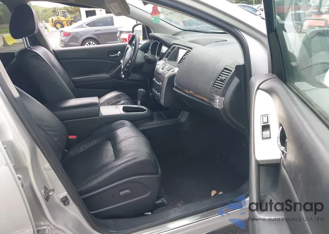 JN8AZ1MU1AW002498: 43150676