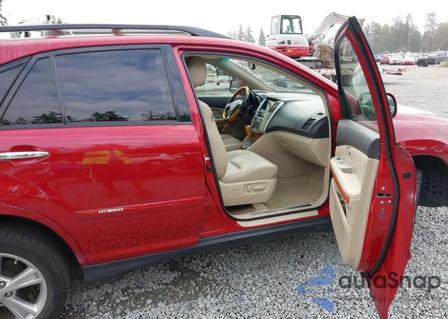 JTJHW31U182044784: 43150806