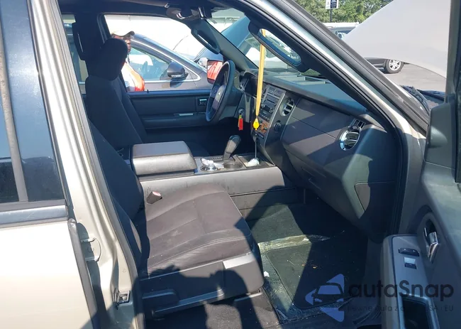 1FMFU16587LA11159: 43151000