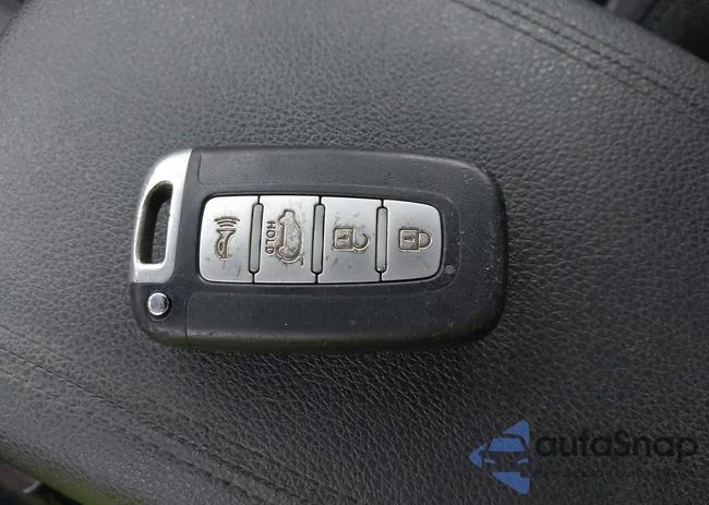 KNDPC3A66B7163353: 43151025