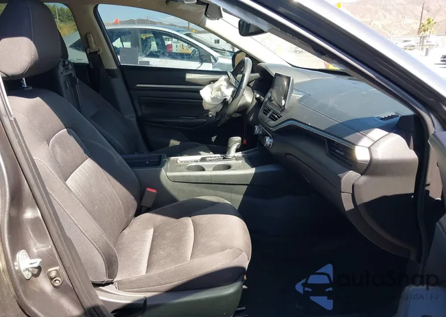 1N4BL4DV5KC222120: 43152054