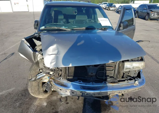 1GNDT13W3Y2134426: 43152273