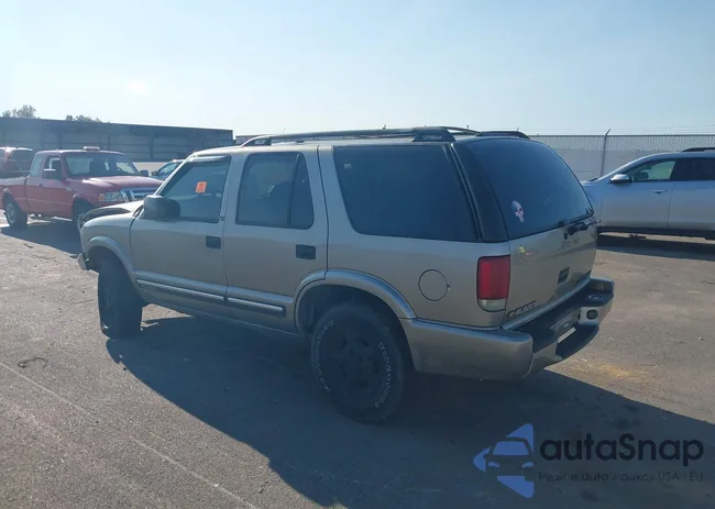 1GNDT13W3Y2134426: 43152273