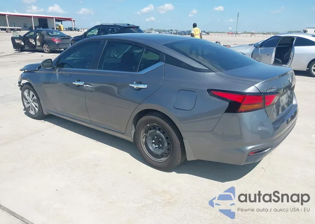 1N4BL4BV7RN404192: 43152357