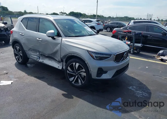 YV4L12UE8R2249821: 43152394