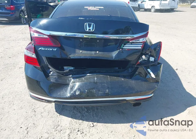 1HGCR2F39GA134897: 43152444