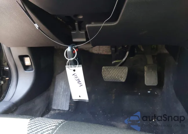 2HGFC2F59GH518082: 43152511