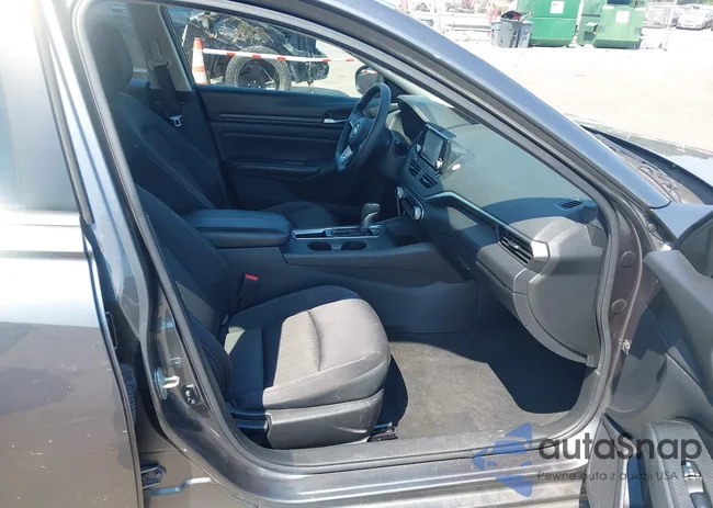 1N4BL4BV2MN370395: 43152541