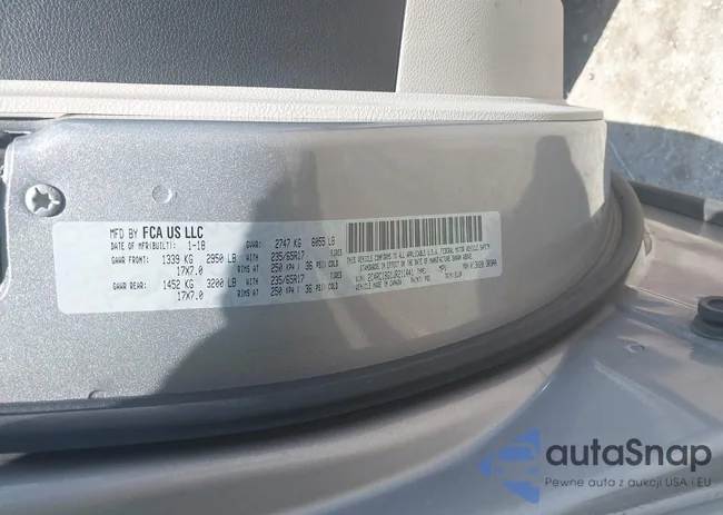 2C4RC1BG1JR211441: 43152552