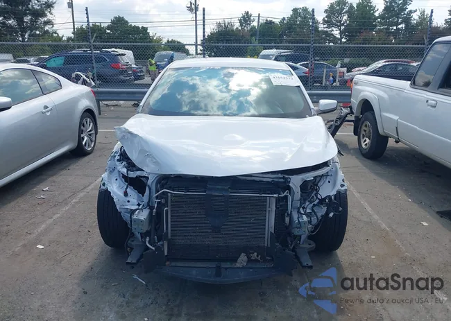 1G1ZD5ST1NF124730: 43152572