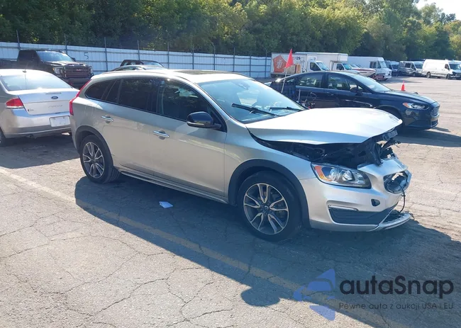 YV440MWK5H1023598: 43152590